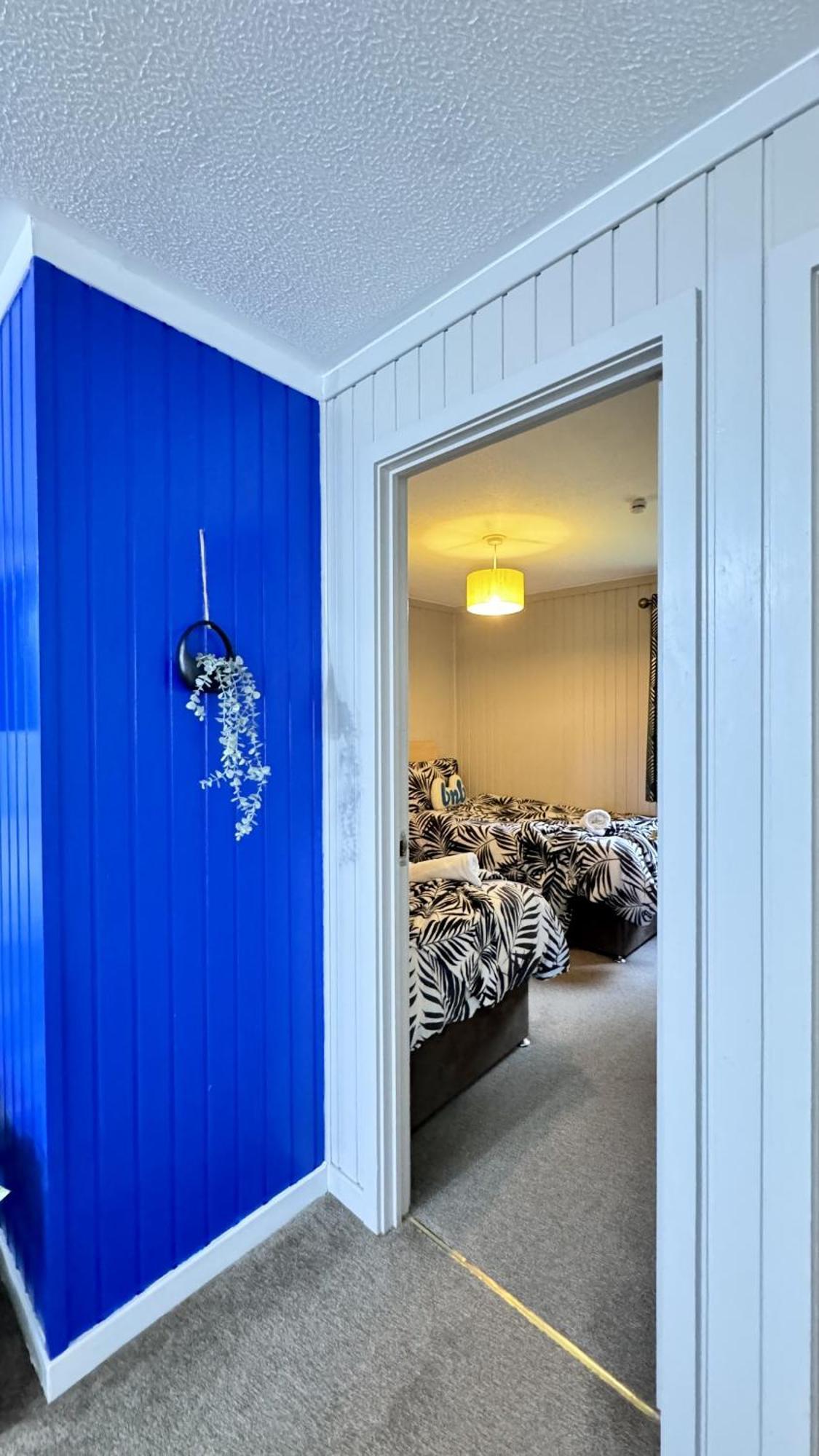 Whisky Whispers Hunters Quay Holiday home